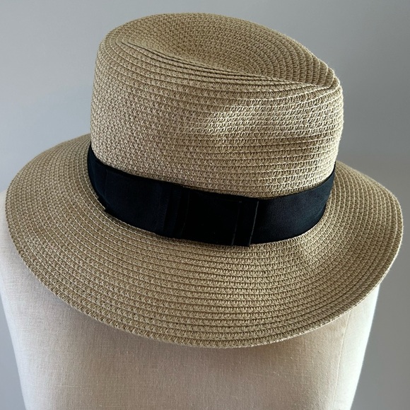 BCBG MAX AZRIA STRAW SUN HAT WITH BLACK BOW - Picture 2 of 6